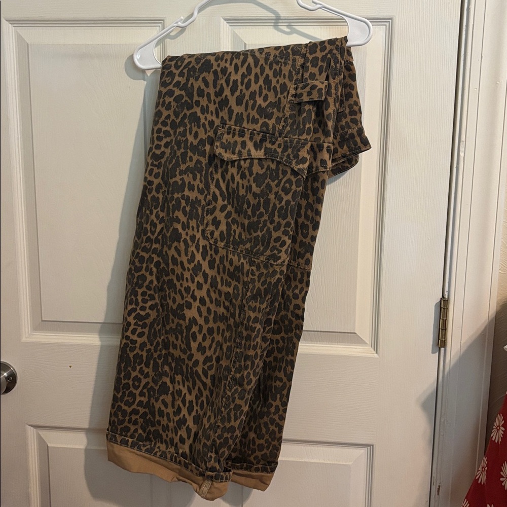 Damson Madder Leopard Print Dion Cargo Jeans - Picture 5 of 9